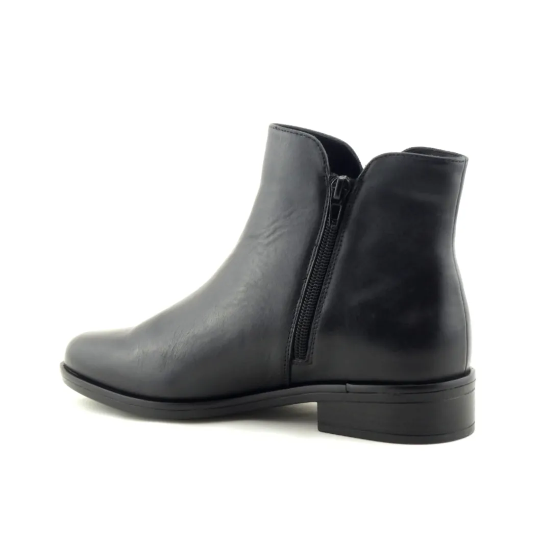 Ziera Skylars Black Twin Zip Boot